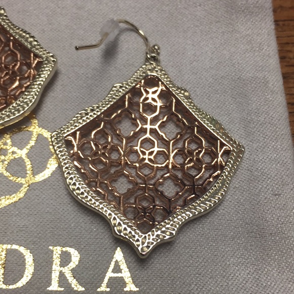 Kendra Scott - Picture 8 of 9